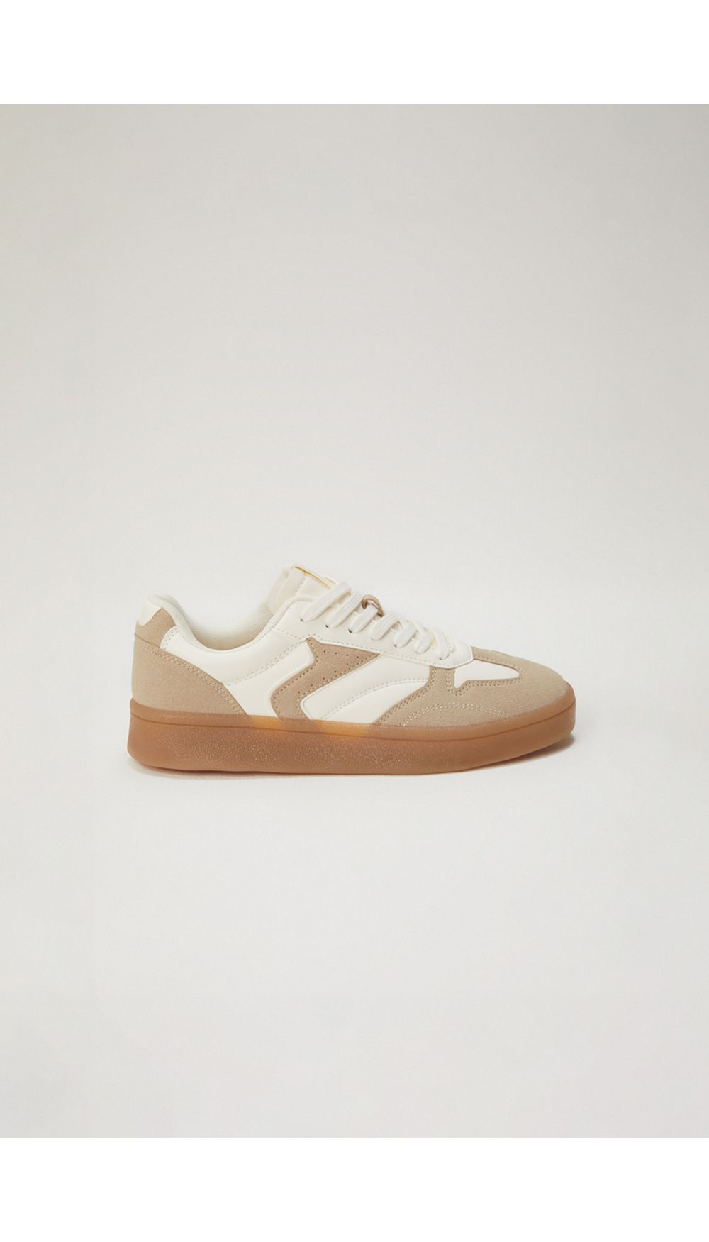 Tenis combinacion materiales