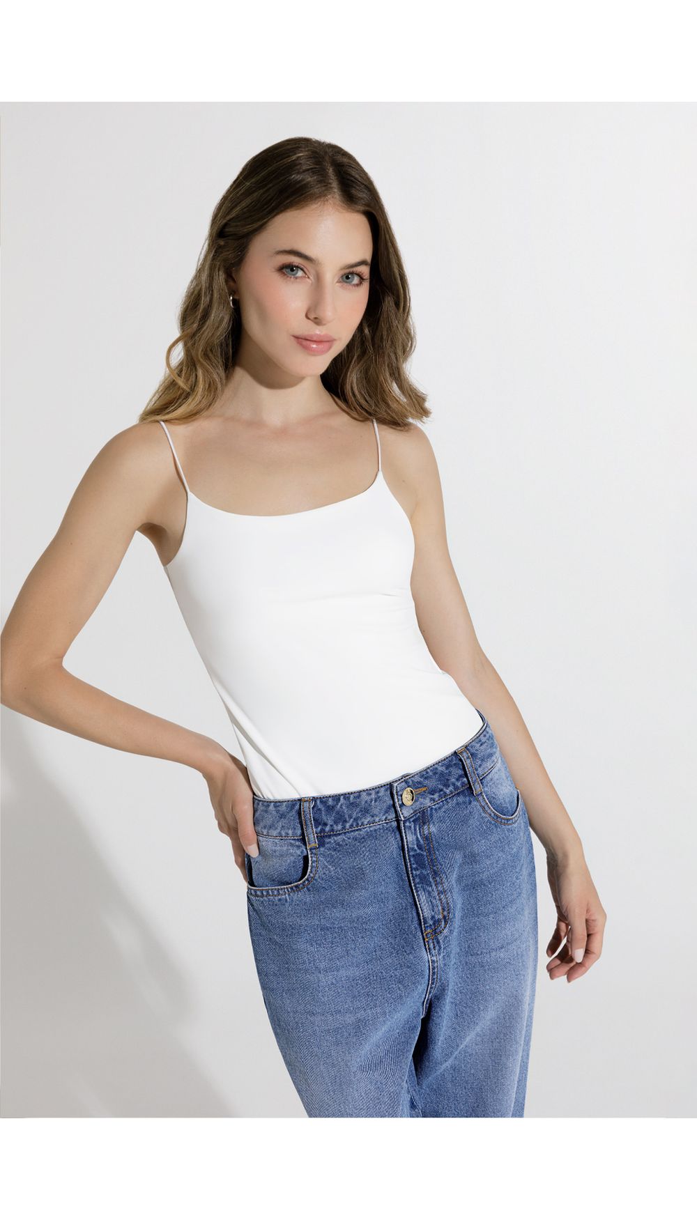 Blusa basica de tiras para mujer