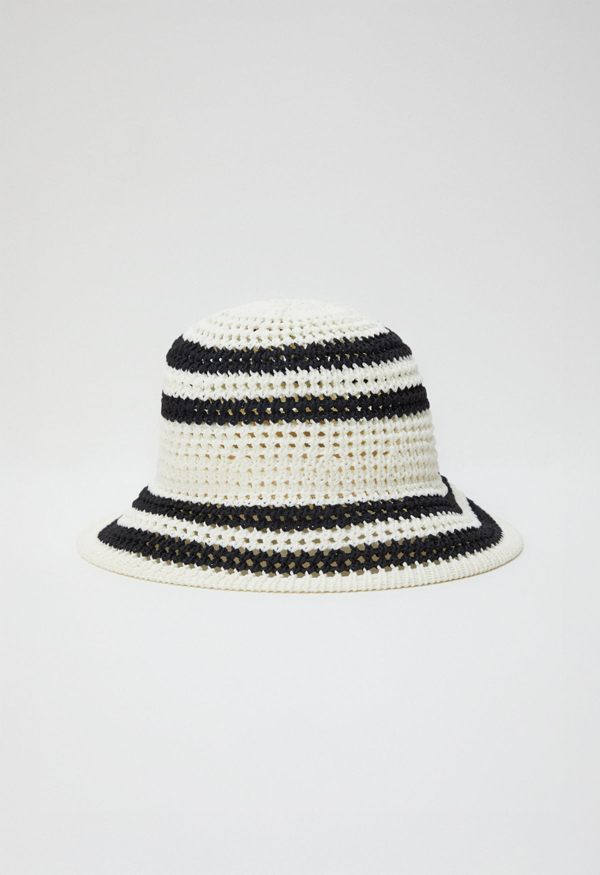 Gorro tejido tipo crochet unic combinado - Imagen principal